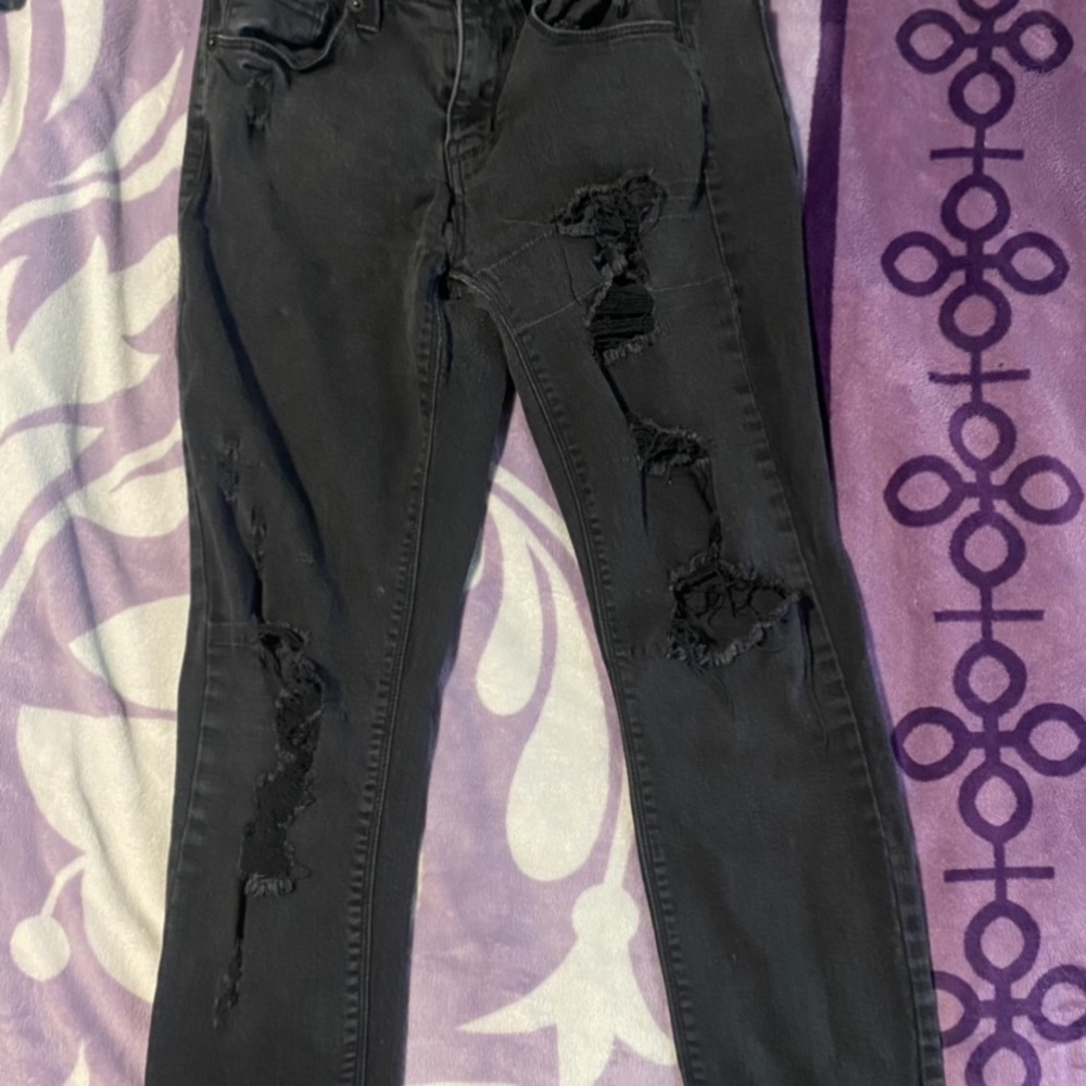 Mudd ripped skinny jeans